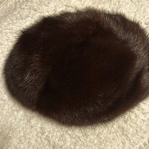 Julia Spivak. 100%. Mink. Vintage